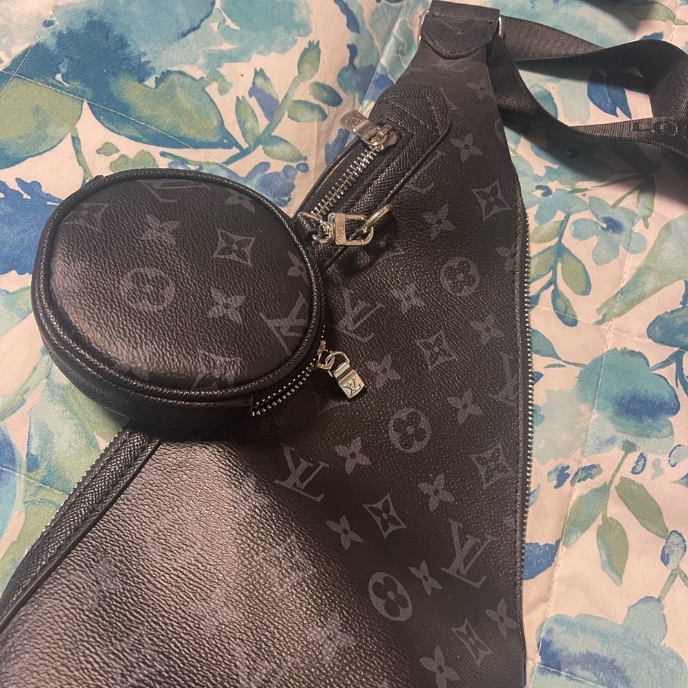 Black Leather Crossbody Bag with Coin Pouch